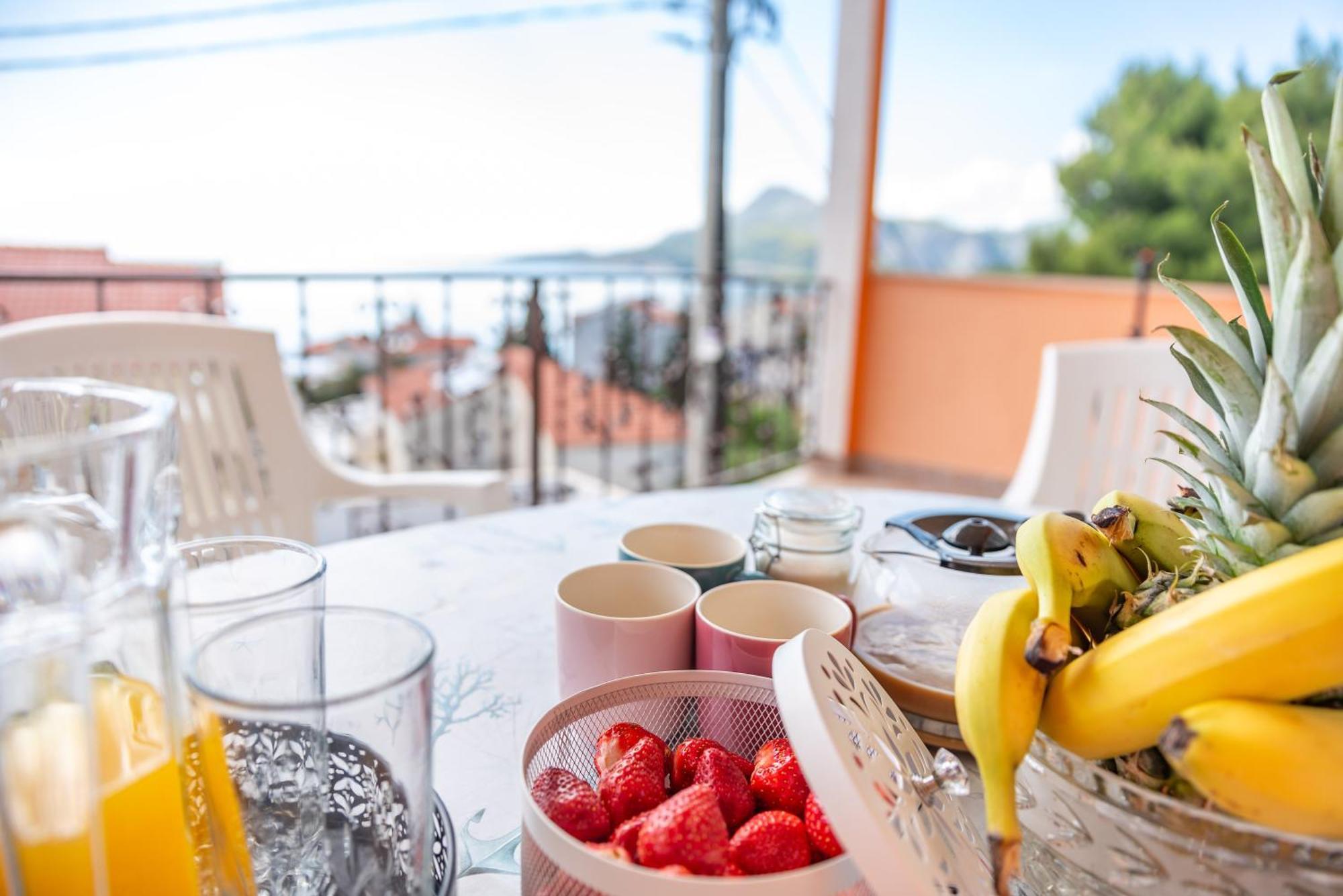 Morska Vila Omiš Exterior foto